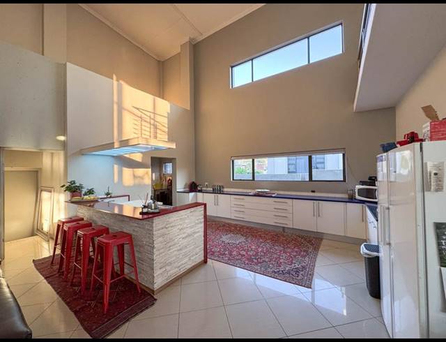 4 BEDROOM HOUSE FOR SALE IN MIDLANDS ESTATE